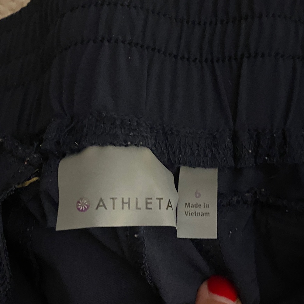 Athleta Capri Jogger Pants - Picture 3 of 3